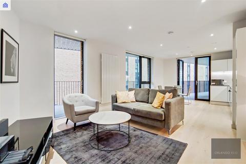 2 bedroom apartment to rent, Mercier Court, Royal Wharf
