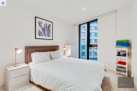 2 bedroom apartment to rent, Mercier Court, Royal Wharf