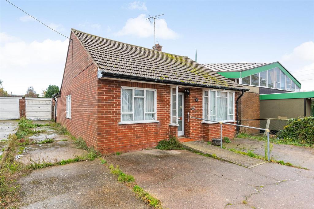 Herne Bay Road, Tankerton, Whitstable 3 bed detached bungalow for sale