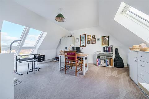 6 bedroom detached house for sale - Nash Meadow, Devizes