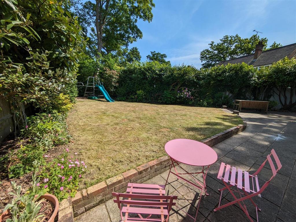 Rear Garden 2.jpg