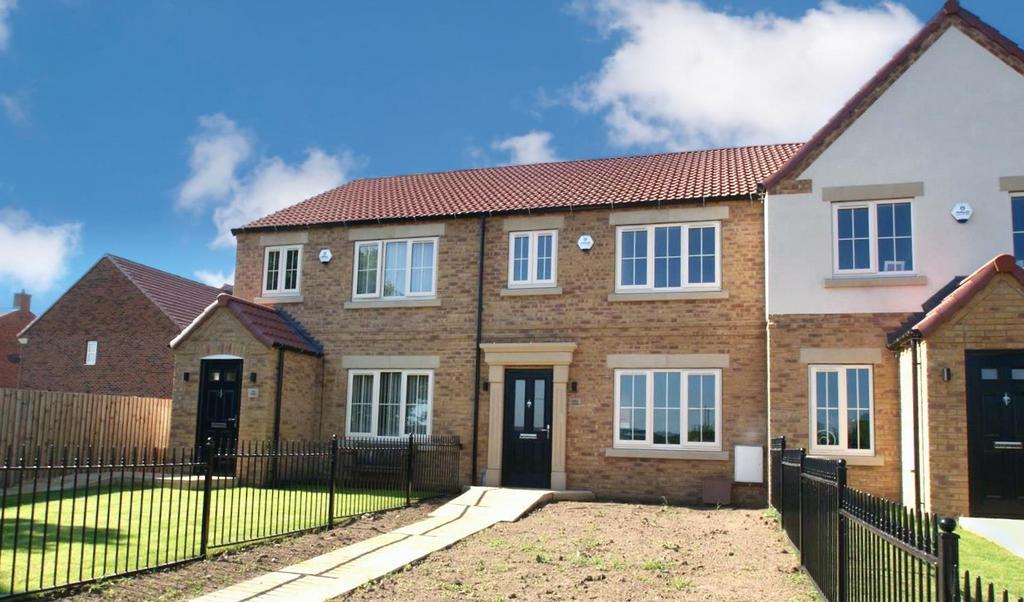 Doncaster Road, Branton 3 bed mews to rent £925 pcm (£213 pw)