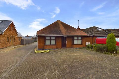 3 bedroom detached bungalow for sale, Naas Lane, Quedgeley, Gloucester