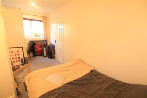3 bedroom house to rent - Clinton Court, Nottingham