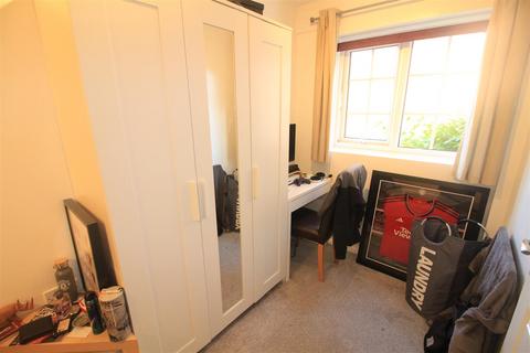 3 bedroom house to rent - Clinton Court, Nottingham