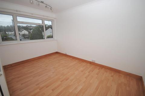 17 Station Road, Kippax, Leeds, LS25 7LE