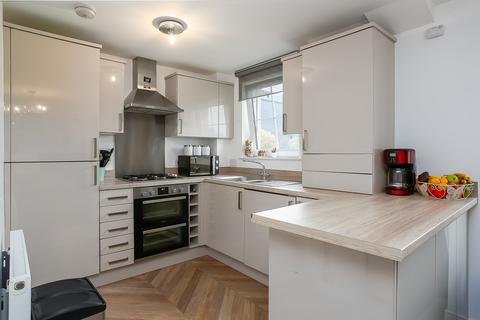 2 bedroom ground floor flat for sale, Dauline Road, South Queensferry, EH30