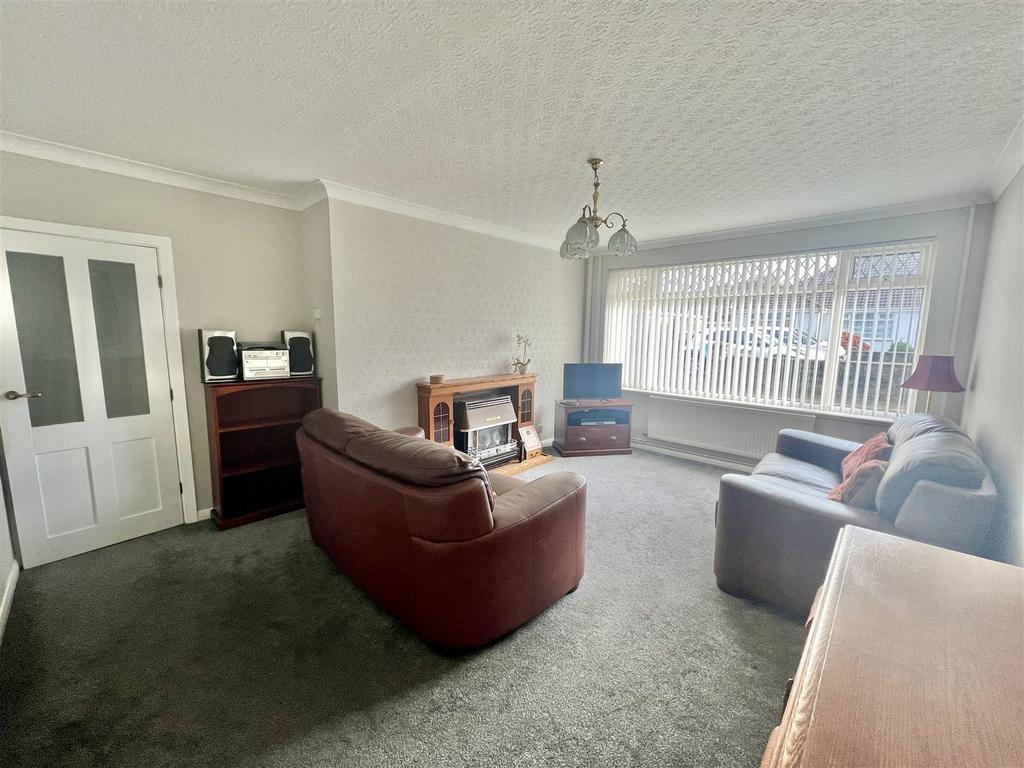 Clyne View, Killay, Swansea 2 bed semidetached bungalow for sale £