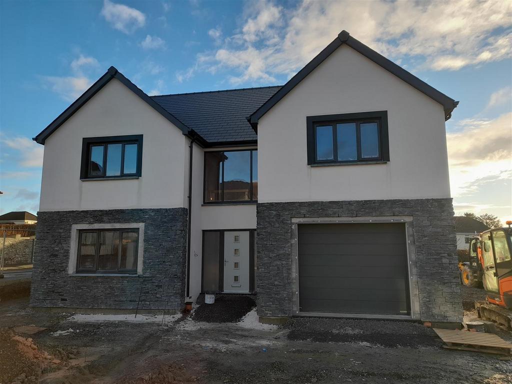Peniel, Carmarthen 5 bed house for sale £550,000