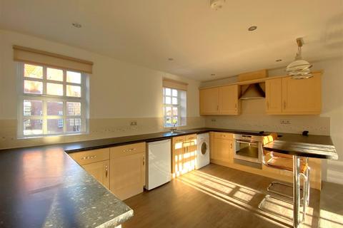 3 bedroom flat for sale, Minster Wharf, Beverley