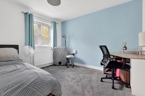 Strathearn Oakfield Road, Copdock, Ipswich, IP8 3JS