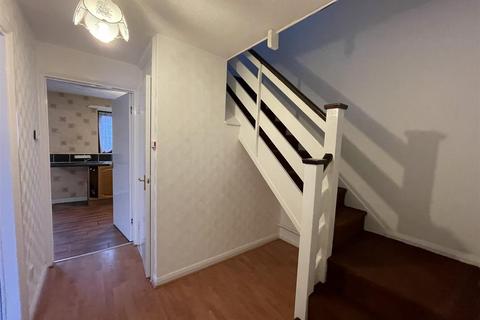 3 Drayton Walk, Manchester, M16 9AQ