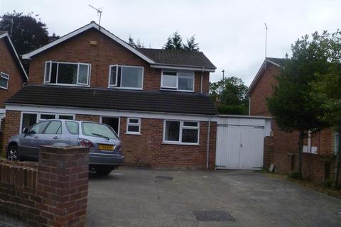 8 bedroom semi-detached house to rent - *£120pppw Excluding* Arnesby Road, Lenton, NG7 2EA
