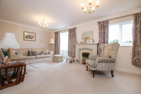 4 bedroom detached house for sale, Marwood Court, Whitley Bay