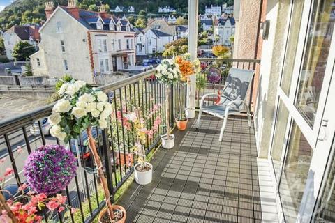 2 bedroom retirement property for sale, Gloddaeth Street, Llandudno