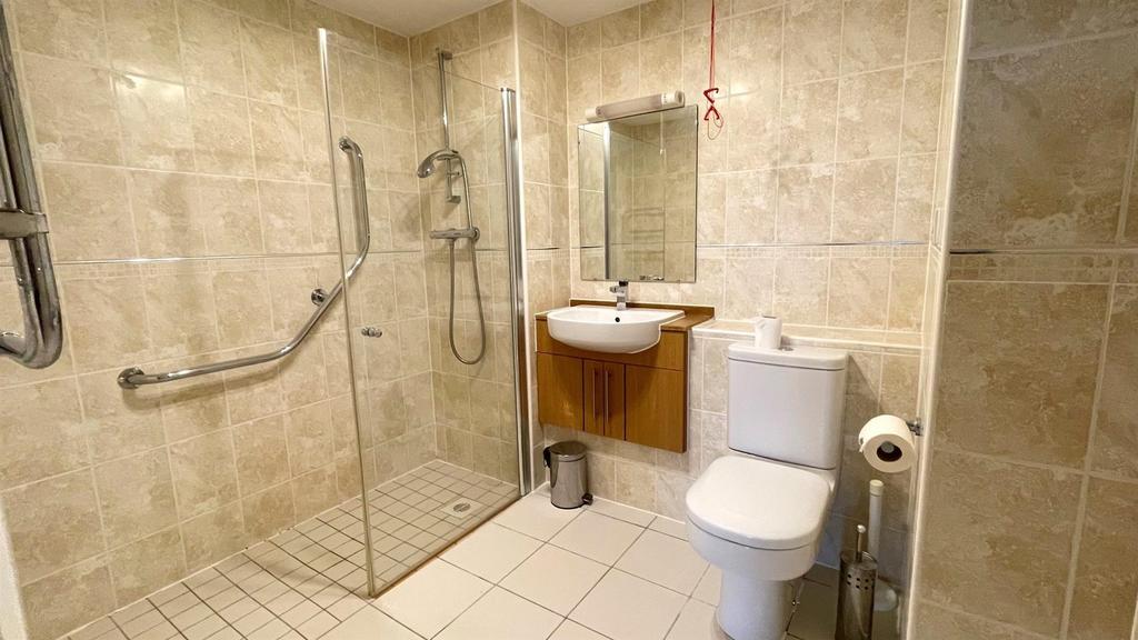 En suite shower room