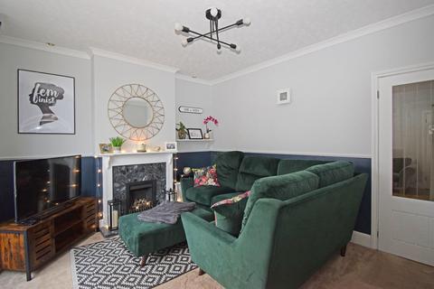 2 bedroom end of terrace house for sale, 11A Brook Road, Bromsgrove, Worcestershire, B61 7DE