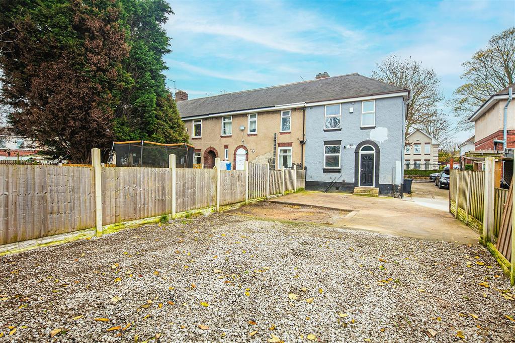 Homestead Road, Sheffield 3 bed end of terrace house for sale £140,000