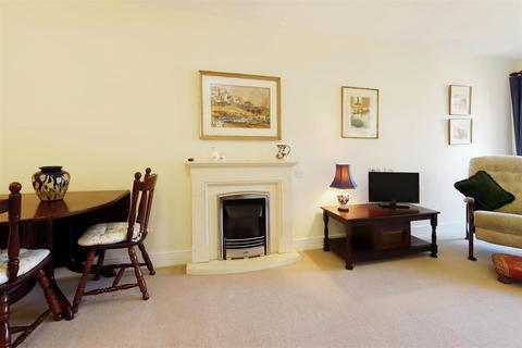 1 bedroom apartment for sale - Stiperstones Court, Abbey Foregate, Shrewsbury, SY2 6AL