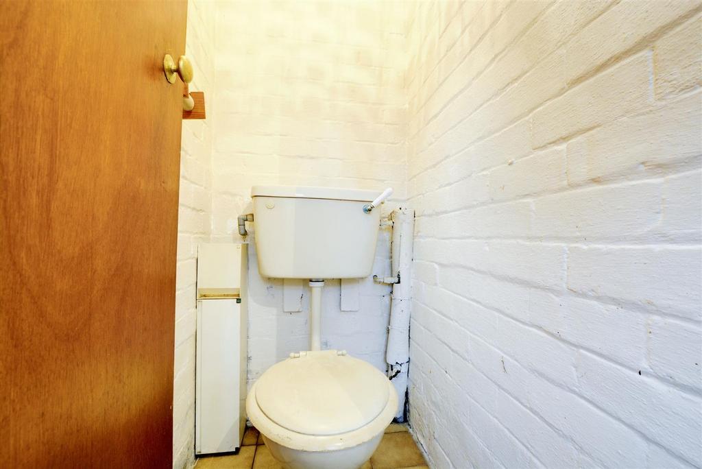 Ground floor wc
