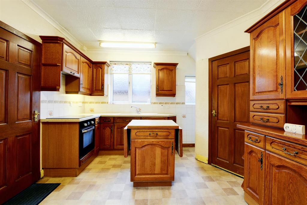 Open plan dining kitchen