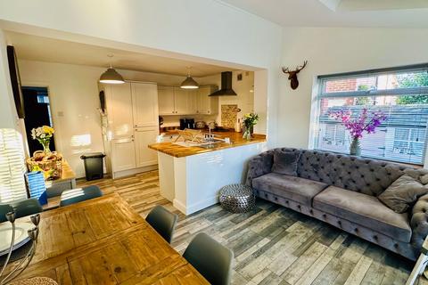 89 Kingsway, Hereford, HR1 1HB