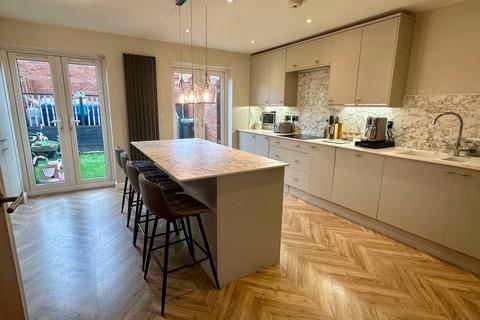 8 Dymock Red Walk, Holmer, Hereford, HR1 1GN