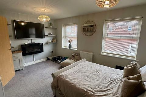 8 Dymock Red Walk, Holmer, Hereford, HR1 1GN