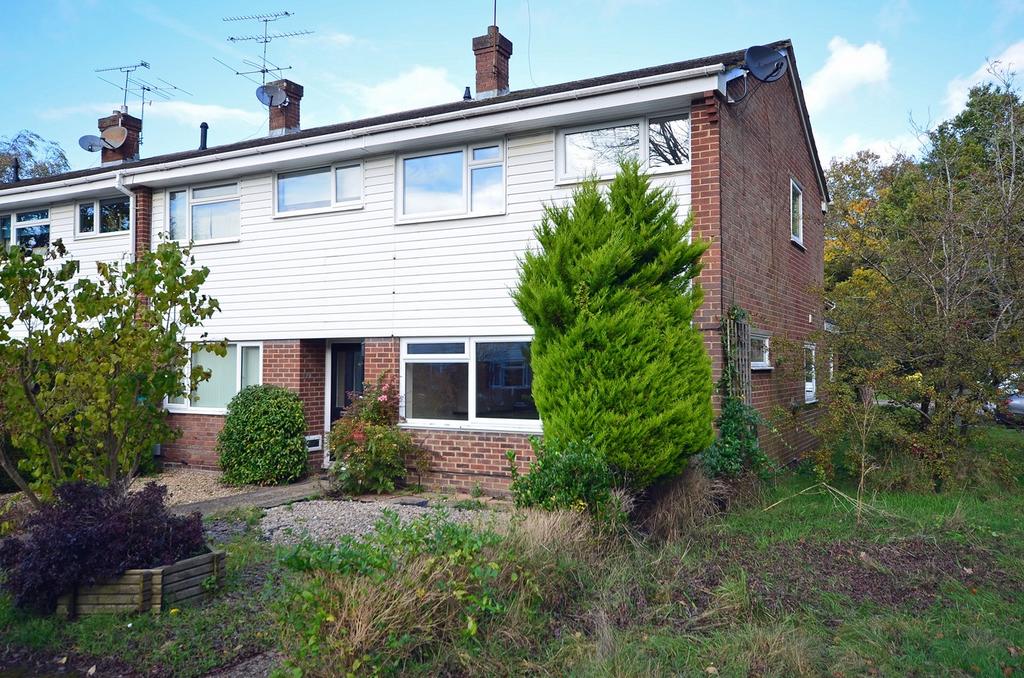 Grayswood Drive, Mytchett, Camberley, GU16 3 bed end of terrace house