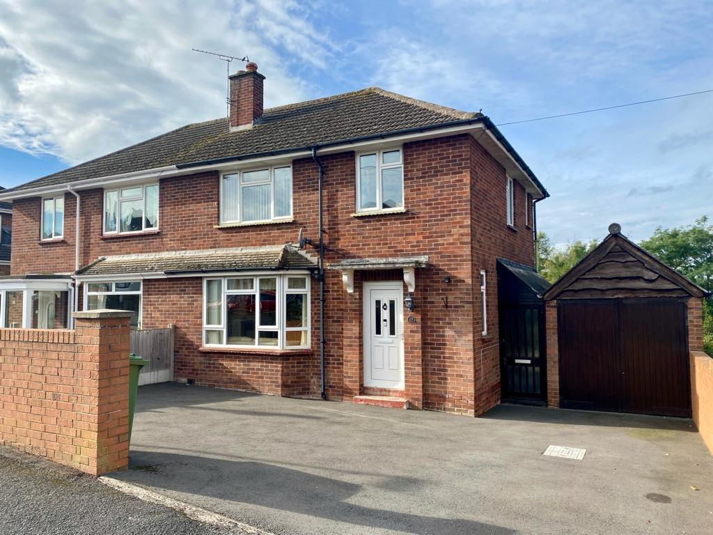 Brockington Drive, Tupsley, Hereford, HR1 3 bed semidetached house for