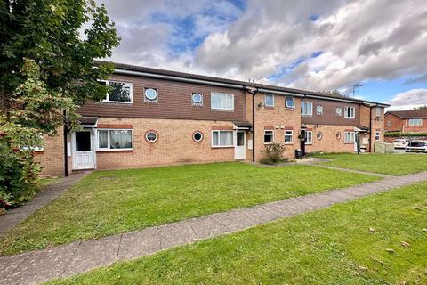 1 bedroom flat for sale, Sandown Drive, Bobblestock, Hereford, HR4