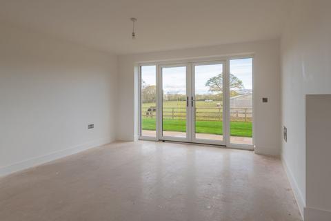 4 bedroom detached house for sale, Ploughfields, Preston-On-Wye, Hereford, HR2