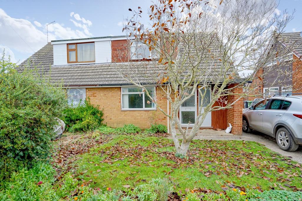 Deerpark Road, Sawtry, Huntingdon, PE28 3 bed chalet for sale £219,995