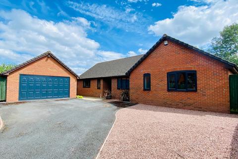 3 bedroom detached bungalow for sale, Croft Road, Clehonger, Hereford, HR2