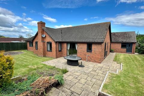 3 bedroom detached bungalow for sale, Croft Road, Clehonger, Hereford, HR2