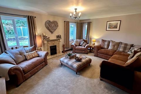 The Ashes Croft Road, Clehonger, Hereford, HR2 9ST