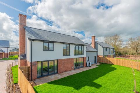 4 bedroom detached house for sale, Ploughfields, Preston-On-Wye, Hereford, HR2