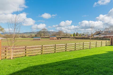 4 bedroom detached house for sale, Ploughfields, Preston-On-Wye, Hereford, HR2