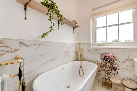 14 Longport, Canterbury, CT1 1PE