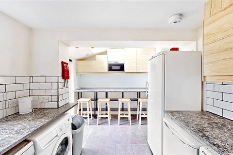 6 bedroom end of terrace house for sale - Caledonian Road, Oldfield Park, Bath, BA2