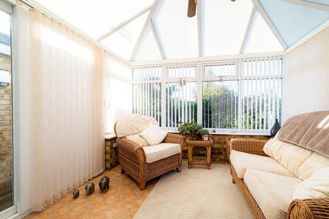 3 bedroom detached bungalow for sale - Wauchope Road, Seasalter, CT5