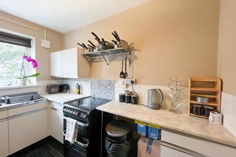1 bedroom flat for sale - Button Close, Whitchurch, Bristol, Somerset, BS14 0SS