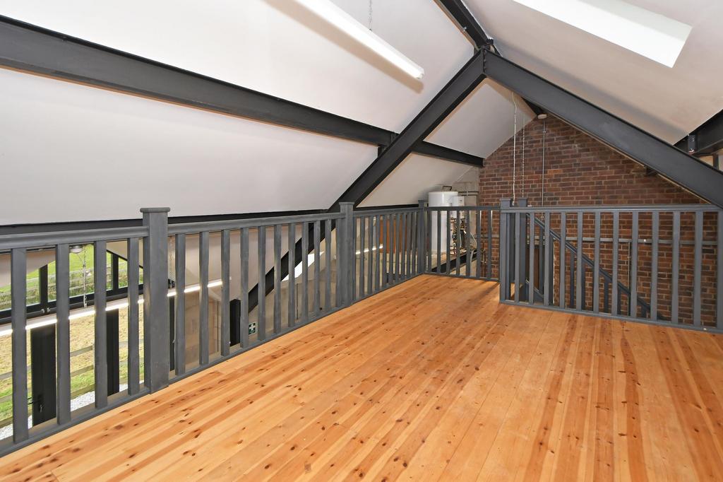 Workshop mezzanine