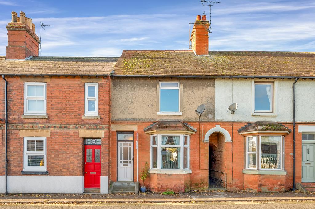 Barleythorpe Road, Oakham 2 bed terraced house for sale £240,000