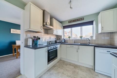 2 Edwin Close, Quarrington, Sleaford, NG34 8WT