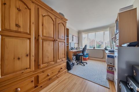 2 Edwin Close, Quarrington, Sleaford, NG34 8WT