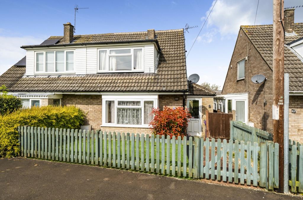 Thorold Avenue, Cranwell Village... 3 bed semidetached house for sale