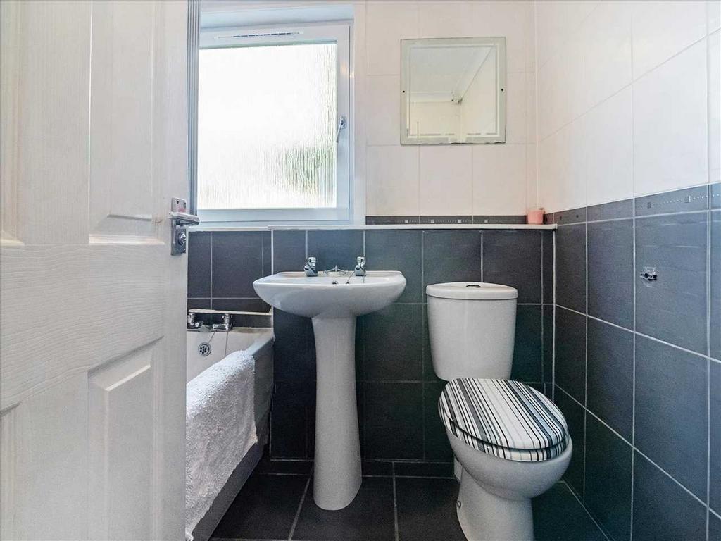Bathroom (1)