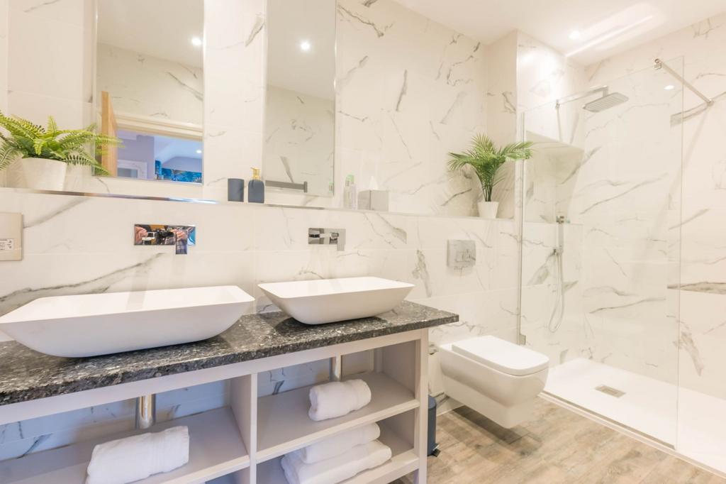 En suite