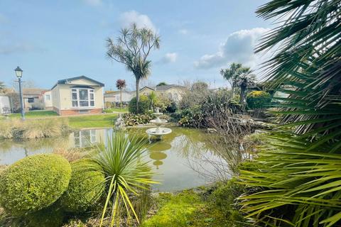 1 bedroom park home for sale, Birchington, Kent, CT7